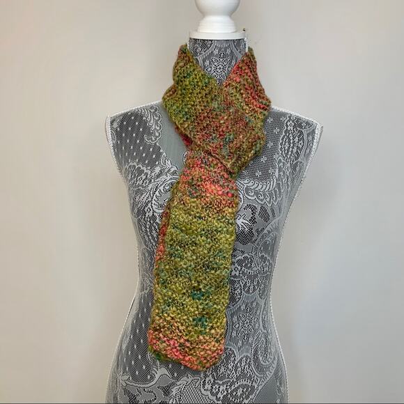 Beautiful Handmade Ombré Mohair Blend Pink Green Gold Chunky Knit Scarf OS - Picture 1 of 3